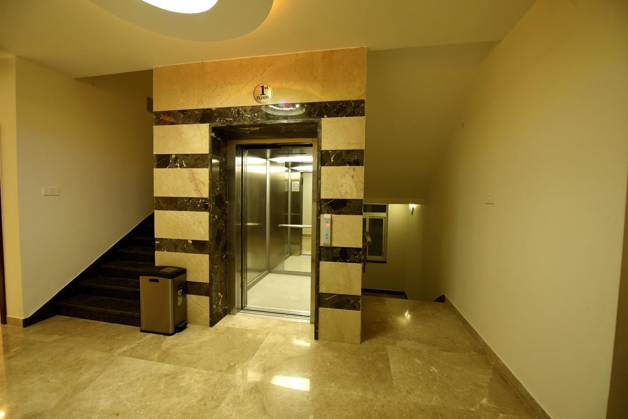 مبيت وإفطار شيناي Sky Residency المظهر الخارجي الصورة
